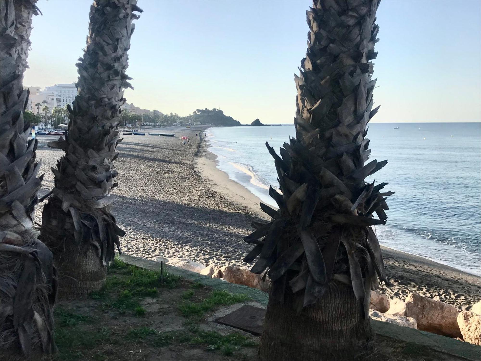 Apartamento 2 Dormitorios En Primera Linea De Playa San Cristobal Almunecar Luaran gambar