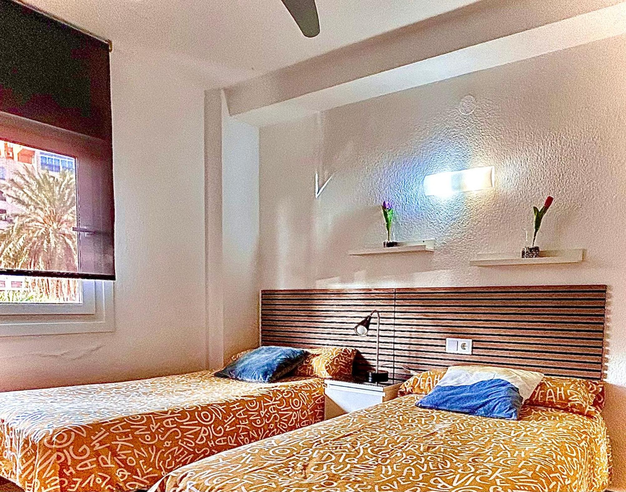 Apartamento 2 Dormitorios En Primera Linea De Playa San Cristobal Almunecar Luaran gambar